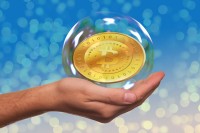一瓶水钱能换3个瓜，生活中的小确幸与经济智慧