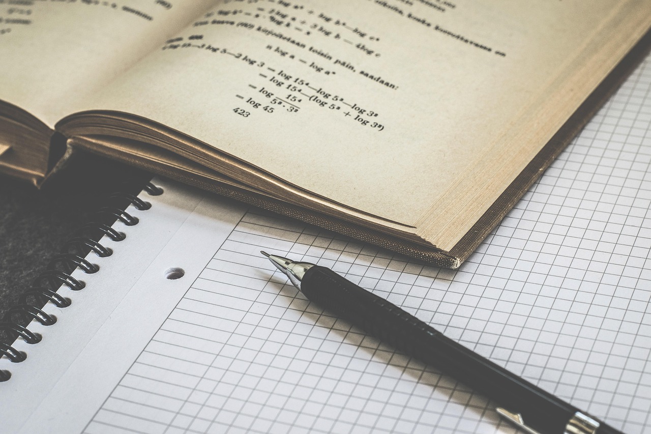 八年级数学下册核心知识点梳理与学习指南